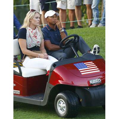 Lindsey Vonn & Tiger Woods am Golf-Platz