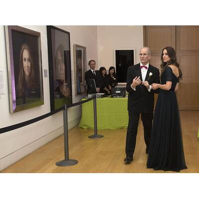 Herzogin Kate strahlt bei der 