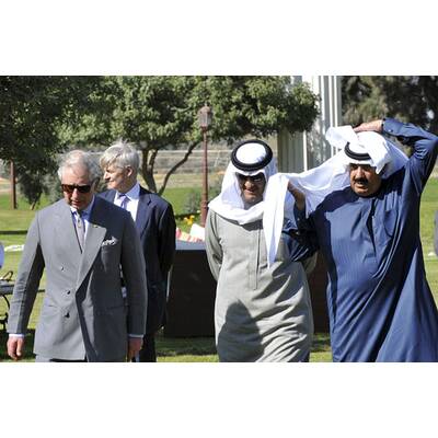 Prinz Charles: Schwerttanz in Saudi-Arabien