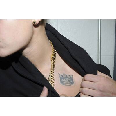 Justin Bieber zeigt seine zahlreichen Tattoos
