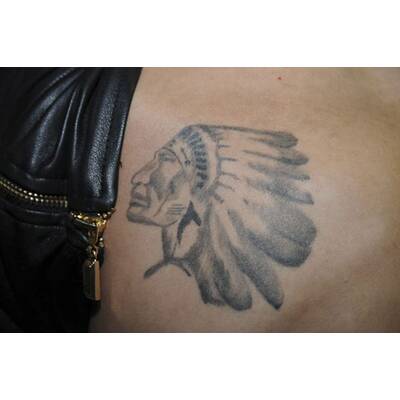 Justin Bieber zeigt seine zahlreichen Tattoos