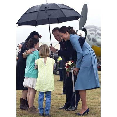 Herzogin Kate & Prinz William in Neuseeland begrüßt