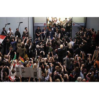 So jubelnd wurde Conchita Wurst empfangen