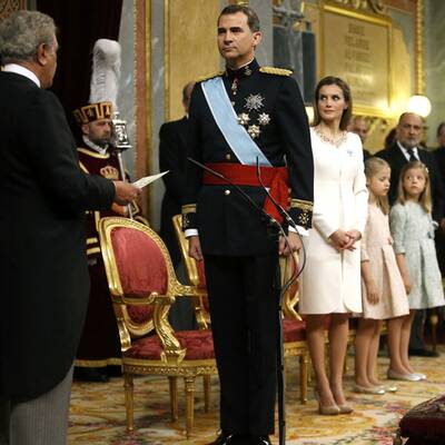 König Felipe: Seine Vereidigung
