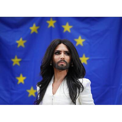 Conchita Wurst - Konzert vor dem EU-Parlament