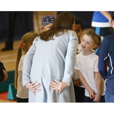 Herzogin Kate geht zur Schule