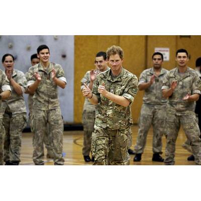 Prinz Harry lernt in Neuseeland Maori-Tanz
