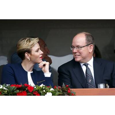 Fürstin Charlène & Albert turteln bei Tennisturnier