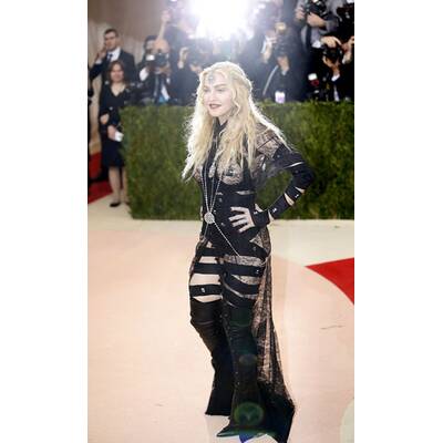 Madonnas zeigfreudiger Auftritt auf der Met Gala
