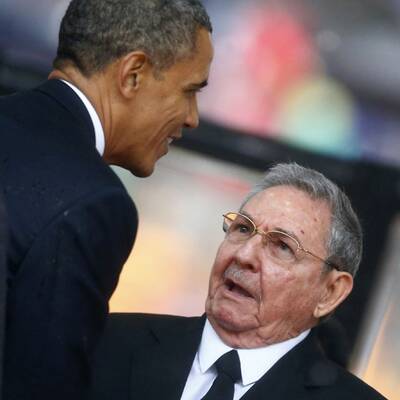Historischer Handschlag zwischen Barack Obama und Raùl Castro
