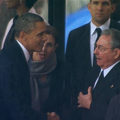 Historischer Handschlag zwischen Barack Obama und Raùl Castro