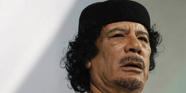 Libyen: Rebellen jagen Gaddafi 