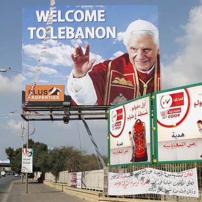  Benedikt XVI. besucht den Libanon.