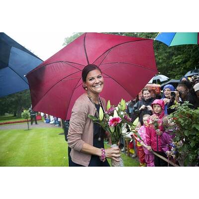 So schön strahlt Prinzessin Victoria