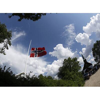 Begräbnis: Bano Abobakar Rashid (18)