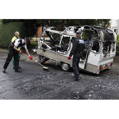 Krawalle in ganz England