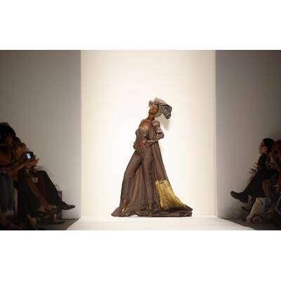 Kirstie Alley am Catwalk in NY