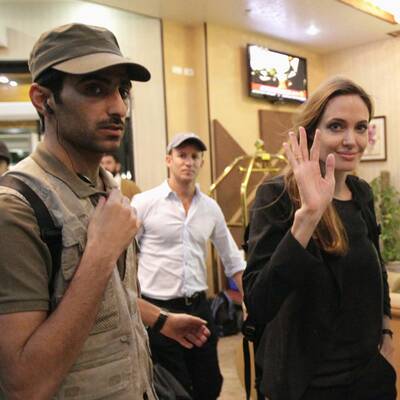 Jolie bei den Menschen in Libyen