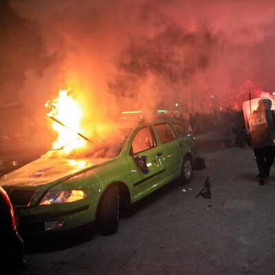 Schwere Krawalle in Warschau