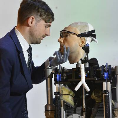 Hallo, mein Name ist Rex!