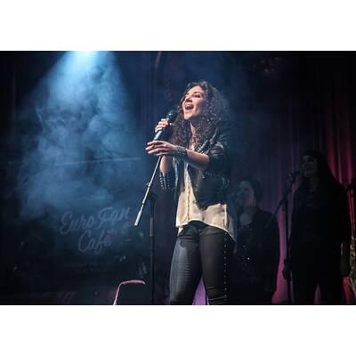 Nátalia Kelly beim Song Contest