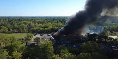 Schüsse und Feuer in Kirche – Tote und Verletzte