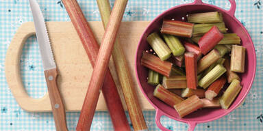 Rhabarber bringt Verdauung in Schwung