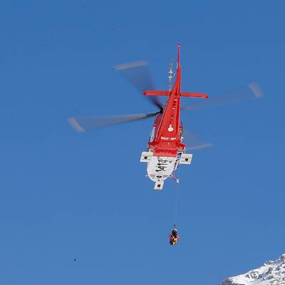 Höfl-Riesch mit Heli abtransportiert