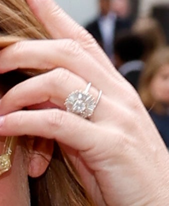 Geheime Verlobung für DIESEN 