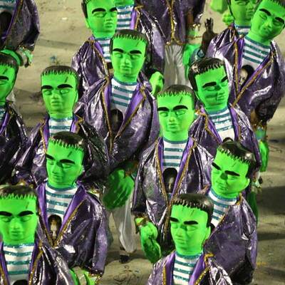 Rio - Schräger Karnevalsumzug