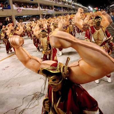 Rio - Schräger Karnevalsumzug