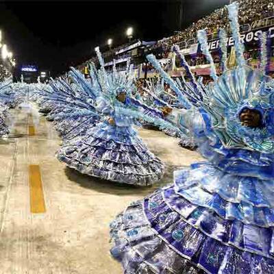 König Karneval regiert die Welt