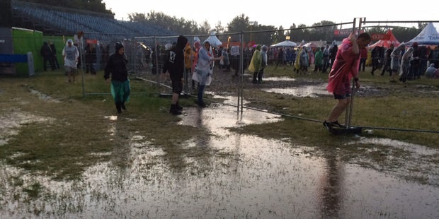 Rock in Vienna nach Unterbrechung fortgesetzt