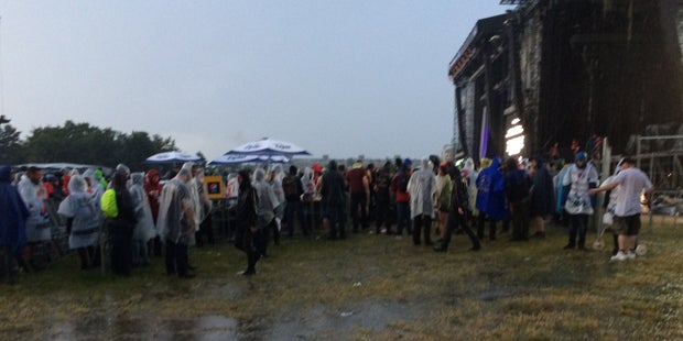 Rock in Vienna nach Unterbrechung fortgesetzt