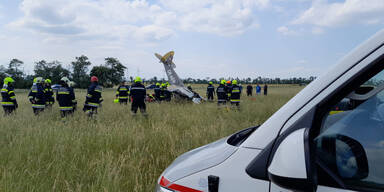 Zwei Verletzte nach Flugzeugabsturz