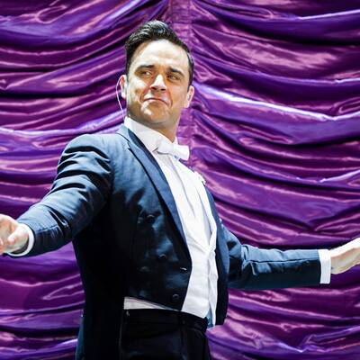 Robbie Williams swingt in der Stadthalle