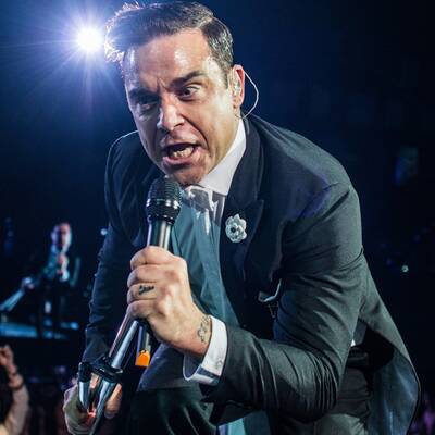 Robbie Williams swingt in der Stadthalle
