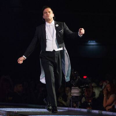 Robbie Williams swingt in der Stadthalle