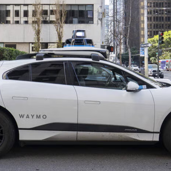 Frau brachte in Robotaxi Baby zur Welt