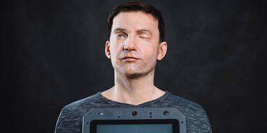 Russisches Start-Up verkauft Roboter-Klone echter Menschen