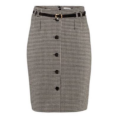 Mode-Dos & Don'ts für die Firmen-Weihnachtsfeier