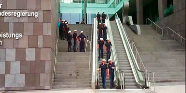 Rolltreppen-Training der Polizei