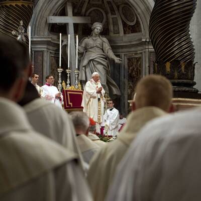 Benedikt XVI. feiert die Chrisam-Messe