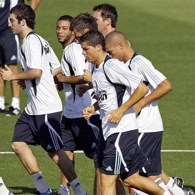 Ronaldo trainiert erstmals bei Real