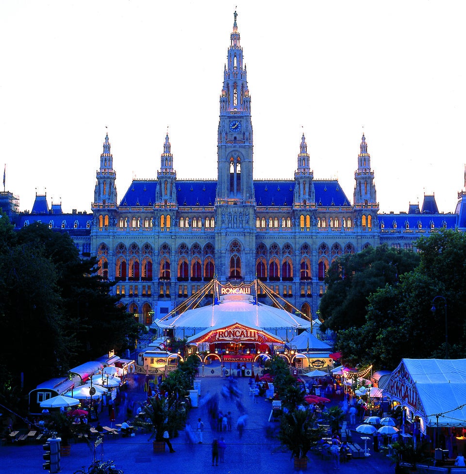 Auftakt für den Circus Roncalli mit Lili-Paul-Weltpremiere