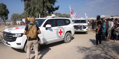 Zwei tote Geiseln von Hamas an Rotes Kreuz übergeben