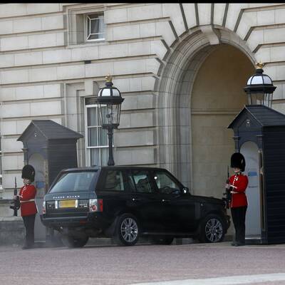 Jetzt ist auch das royale Familien-Oberhaupt da