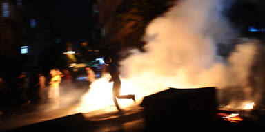 Spezialeinheiten rücken auf Taksim-Platz vor