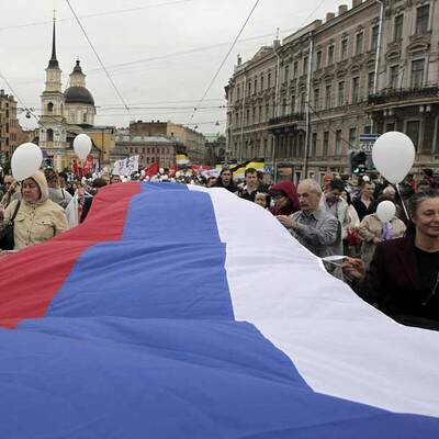 Tausende demonstrieren gegen Putin
