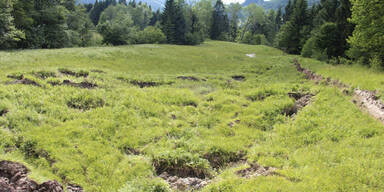 Riesen-Hangrutsch bedroht Siedlung 